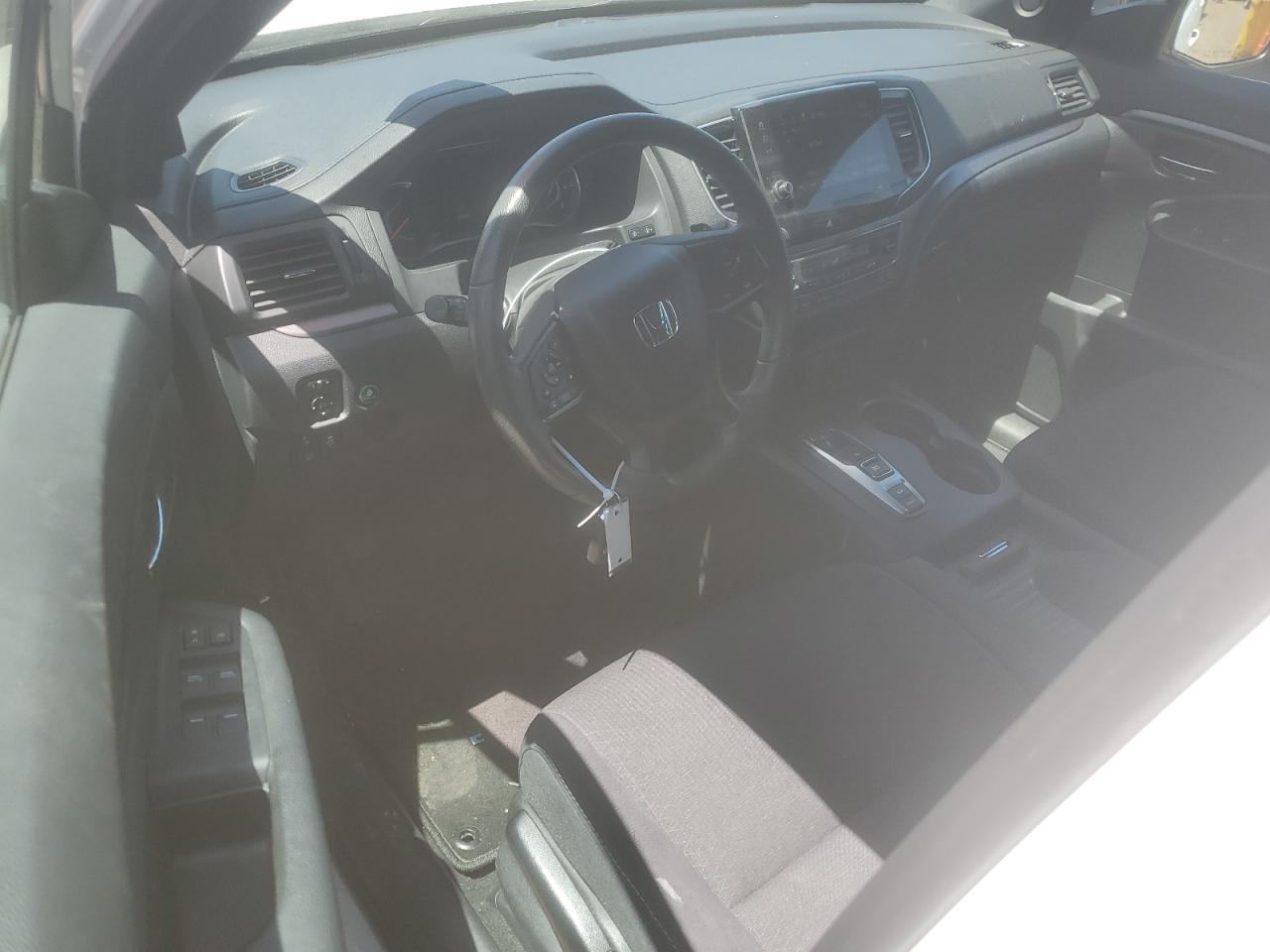2021 Honda Passport Sport VIN: 5FNYF8H20MB001887 Lot: 61864465