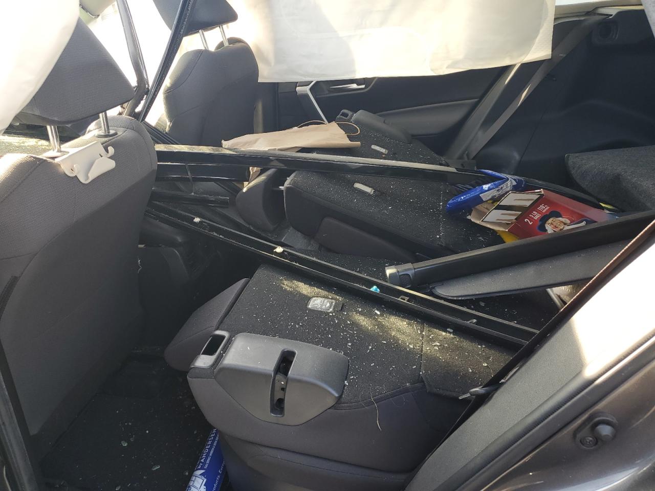 2020 Toyota Rav4 Xle VIN: JTMRWRFV1LD057270 Lot: 61754695