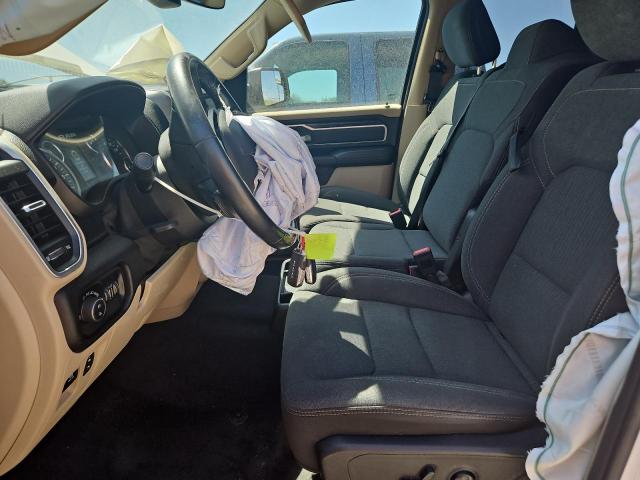  RAM 1500 2019 Белы