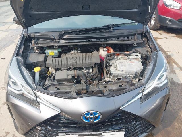 2018 TOYOTA YARIS ICON