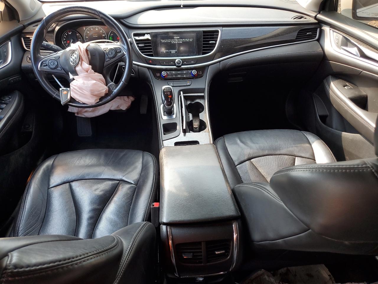 2018 Buick Lacrosse Essence VIN: 1G4ZP5SZ8JU135843 Lot: 59079645