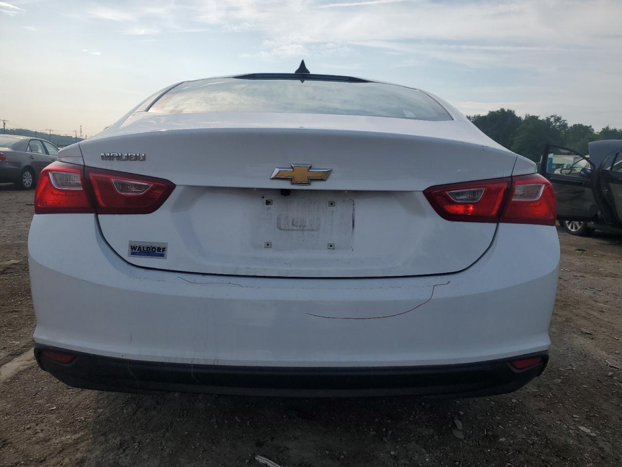 2018 Chevrolet Malibu Ls VIN: 1G1ZB5ST3JF261801 Lot: 62643605