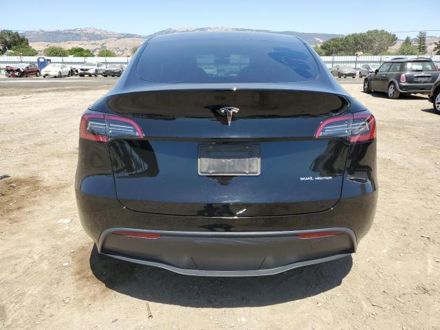  TESLA MODEL Y 2024 Czarny