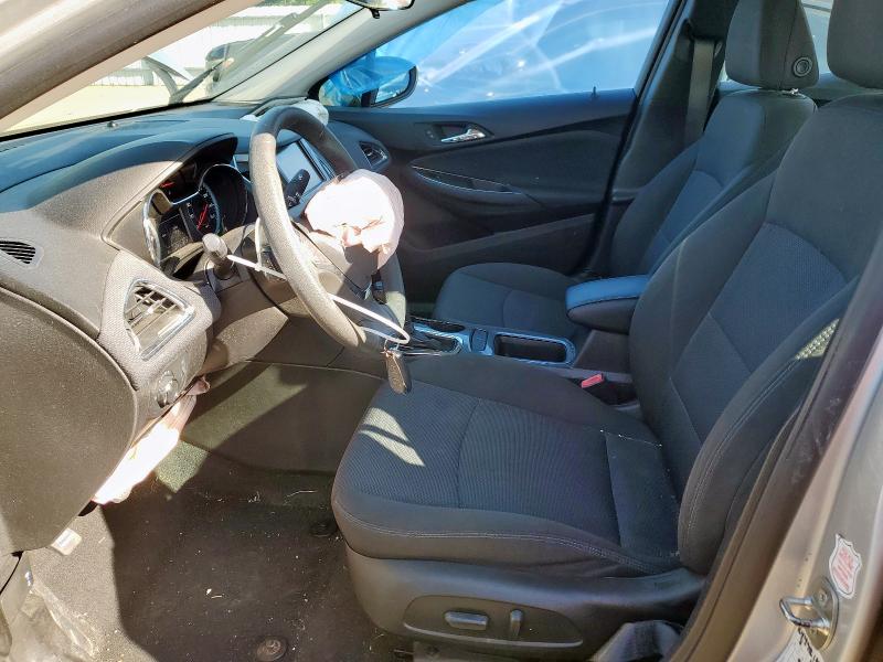  CHEVROLET CRUZE 2018 Srebrny