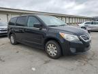 2011 Volkswagen Routan S იყიდება Louisville-ში, KY - Undercarriage