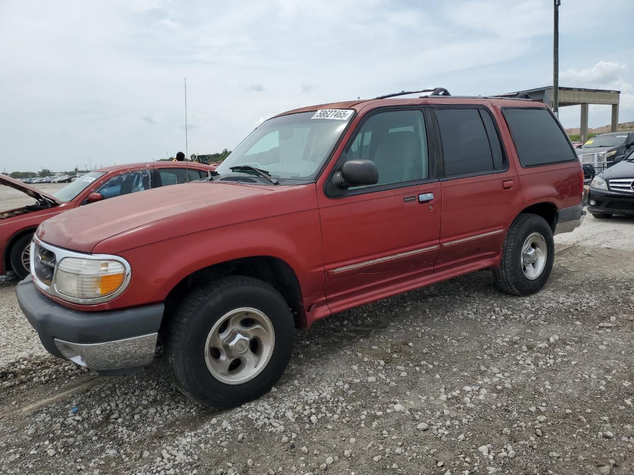 2000 Ford Explorer Xlt