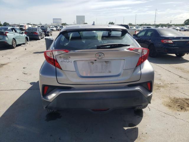  TOYOTA C-HR 2018 Srebrny