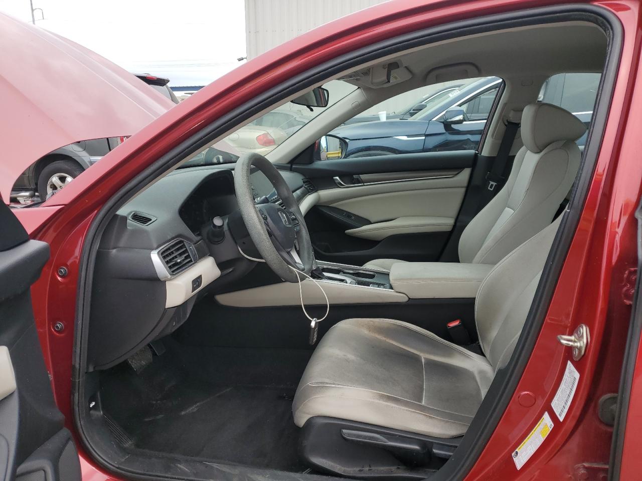 HONDA ACCORD 2019 VIN 1HGCV1F10KA136194 photo 7