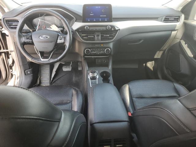  FORD ESCAPE 2021 Srebrny