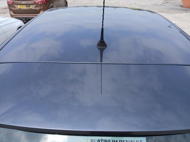 2017 RENAULT MEGANE DYN