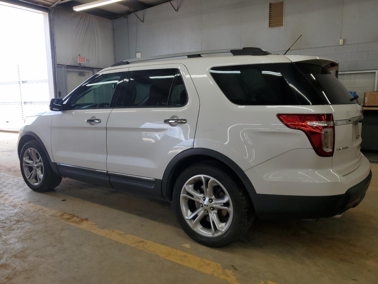 FORD EXPLORER 2015 VIN 1FM5K7F86FGC01998 zdjęcie 2