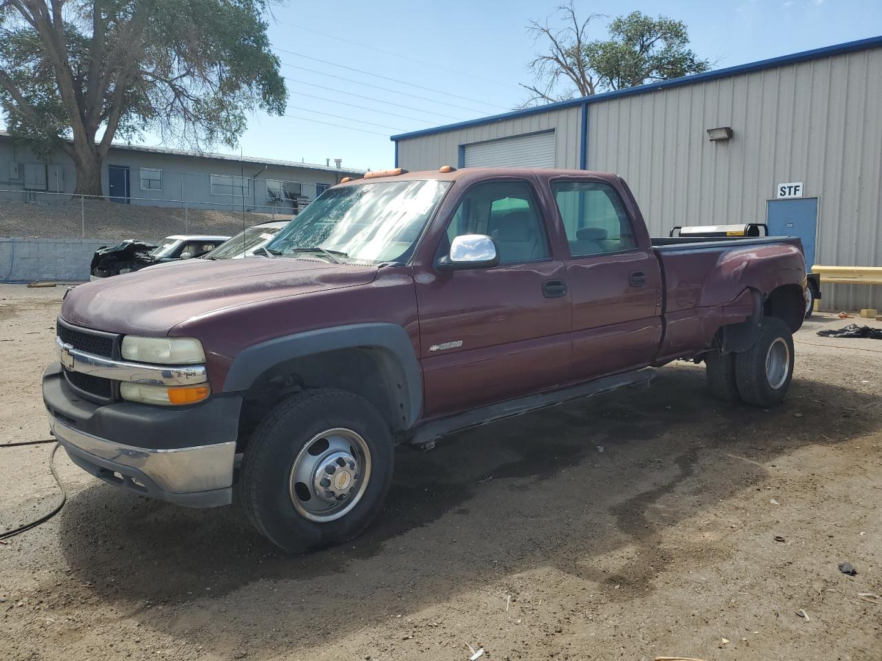2002 Chevrolet Silverado C3500 brown null gas 1GCJC33G92F215561 photo #1