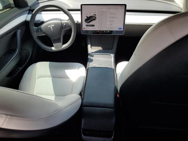  TESLA MODEL 3 2021 Biały