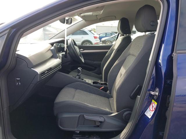 2024 VOLKSWAGEN GOLF LIFE