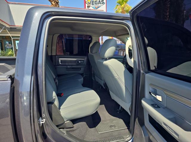  RAM 1500 2019 Gray