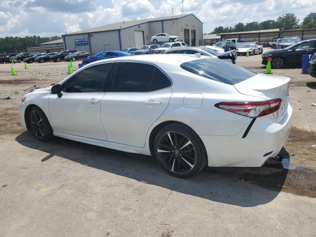  TOYOTA CAMRY 2019 Biały