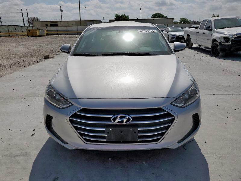  HYUNDAI ELANTRA 2018 Серебристый