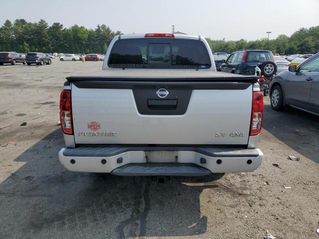  NISSAN FRONTIER 2021 Сріблястий