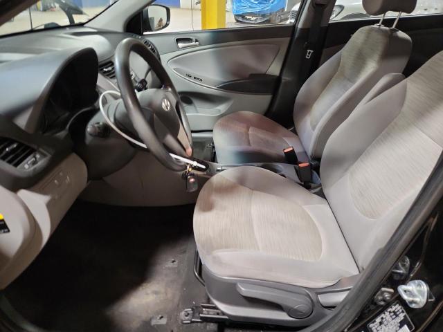  HYUNDAI ACCENT 2017 Czarny