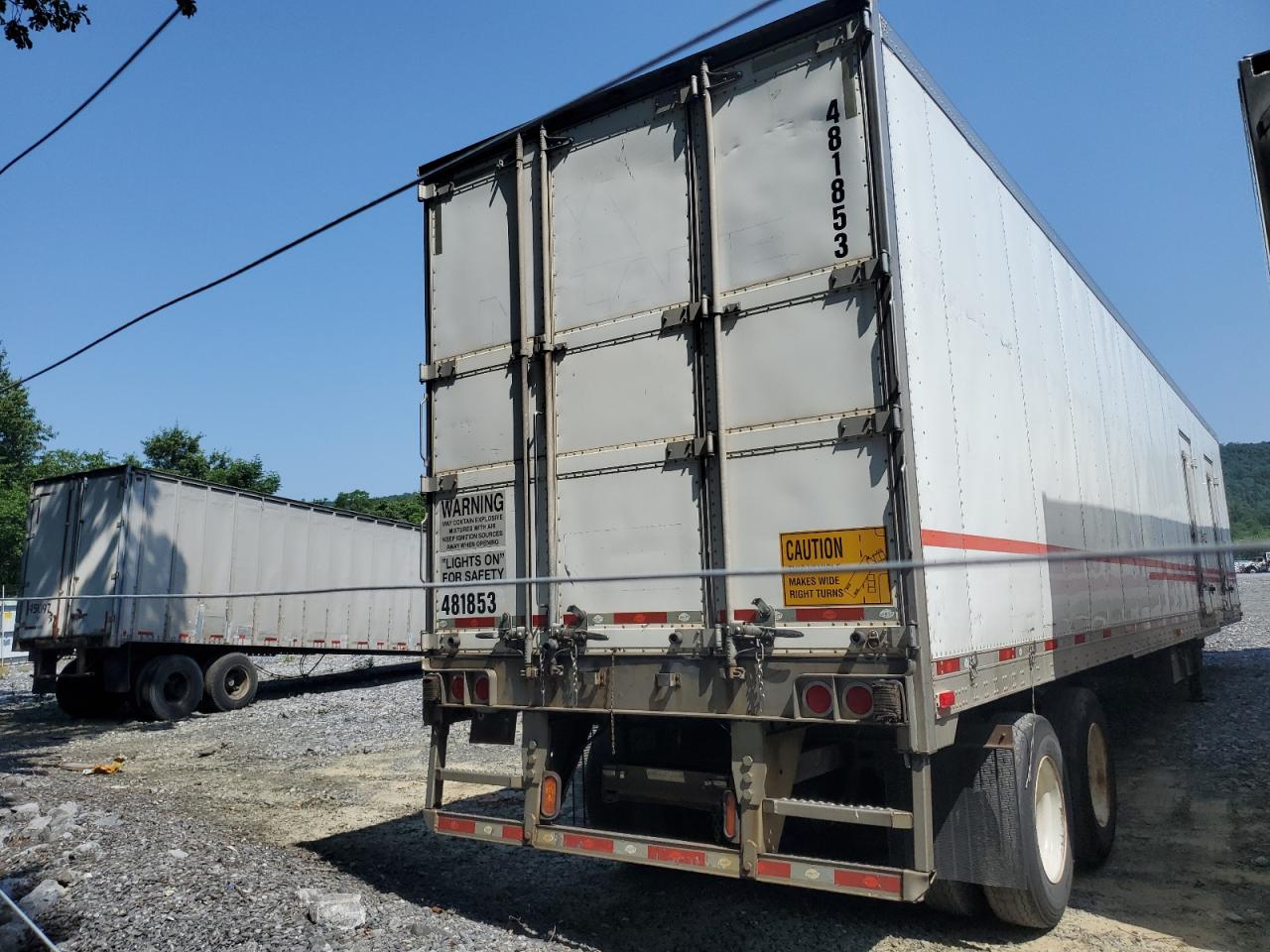 UTILITY ALL Models 2012 VIN 1UYVS2489CM452829 photo 4