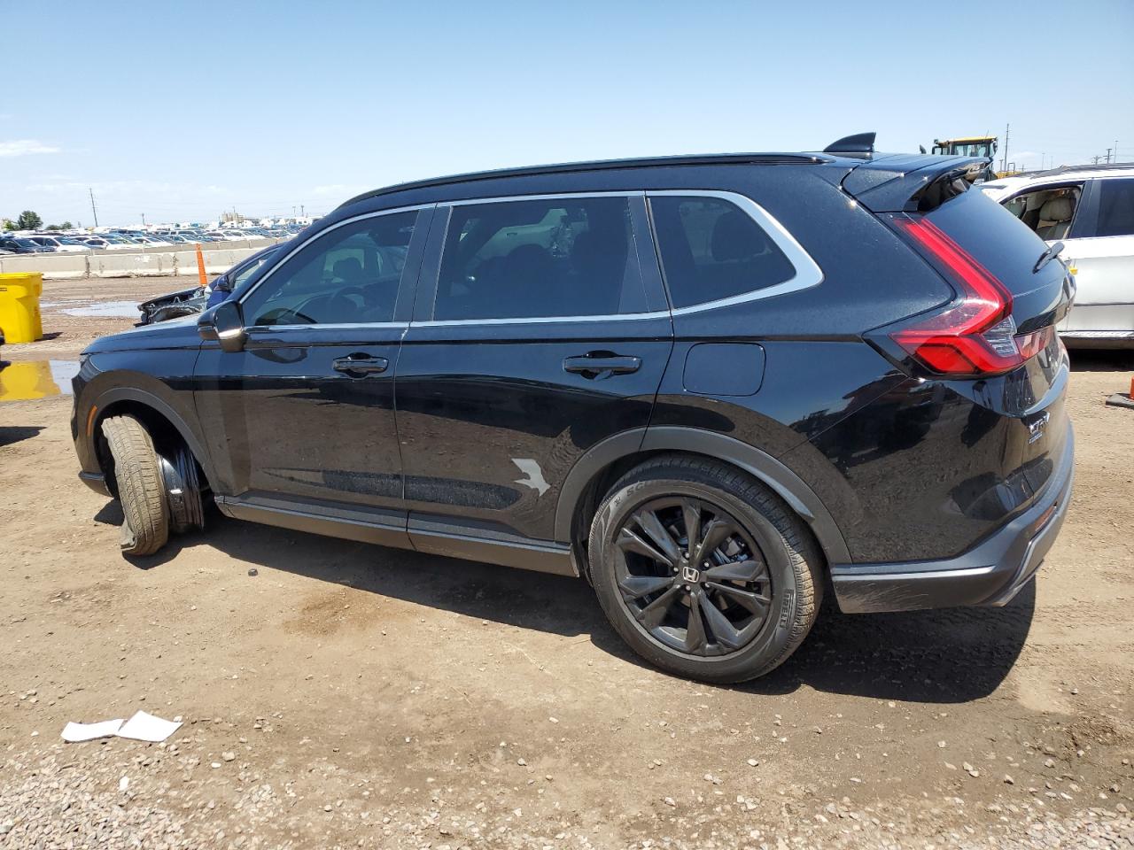 HONDA CRV 2023 VIN 2HKRS6H98PH800954 фото 2