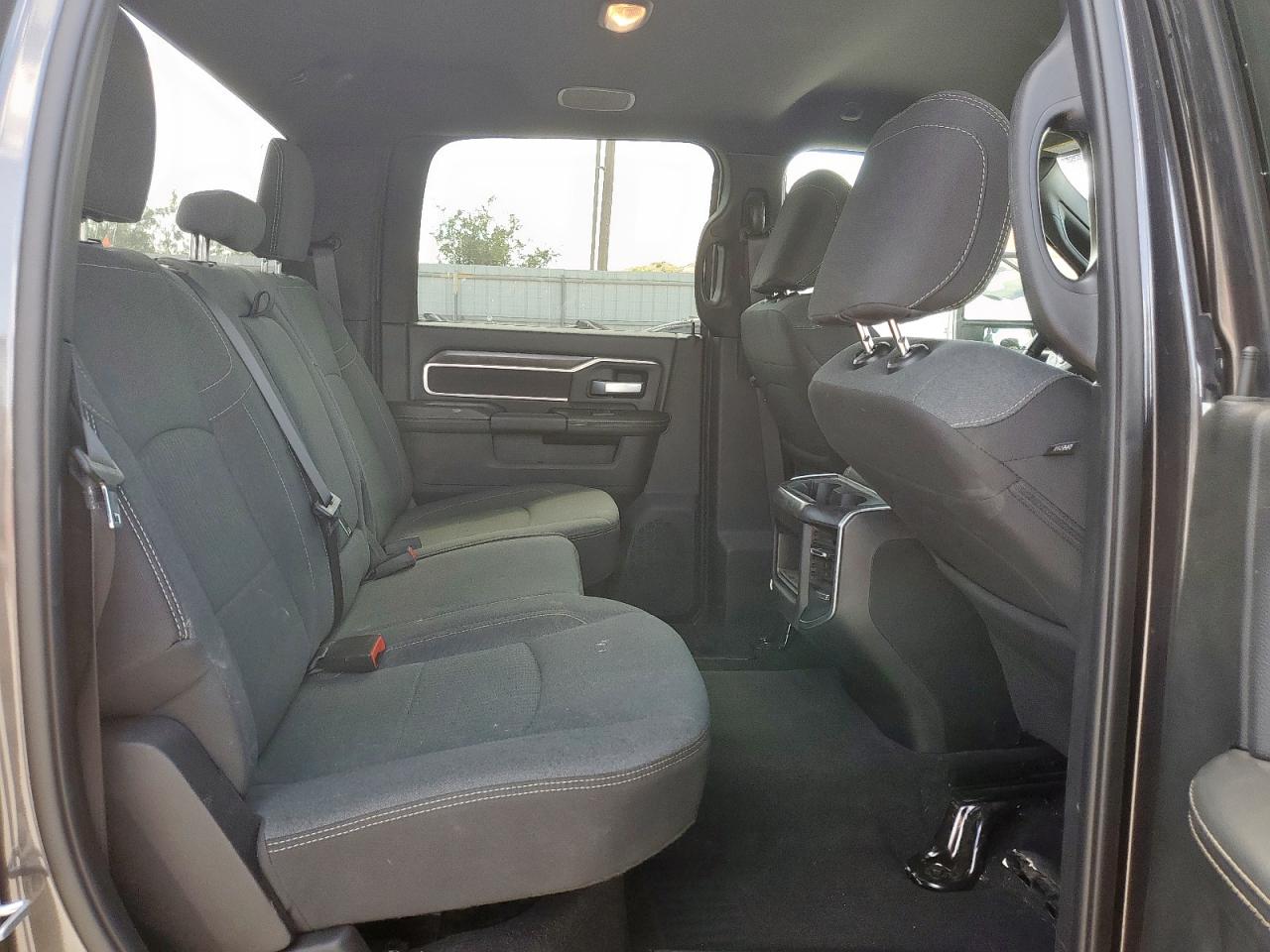 2024 Ram 3500 Big Horn VIN: 3C63RRHLXRG377103 Lot: 62201425