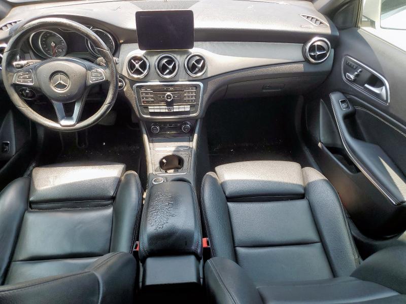  MERCEDES-BENZ GLA-CLASS 2018 Biały