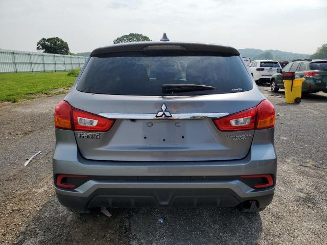  MITSUBISHI OUTLANDER 2019 Srebrny