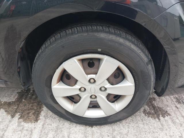 2010 KIA RIO 1