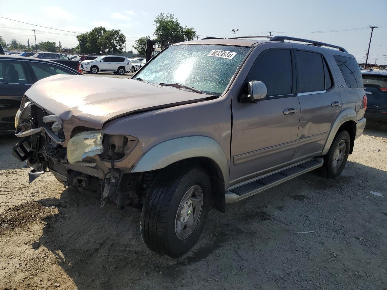 2002 Toyota Sequoia Sr5 للبيع في Los Angeles، CA - Front End