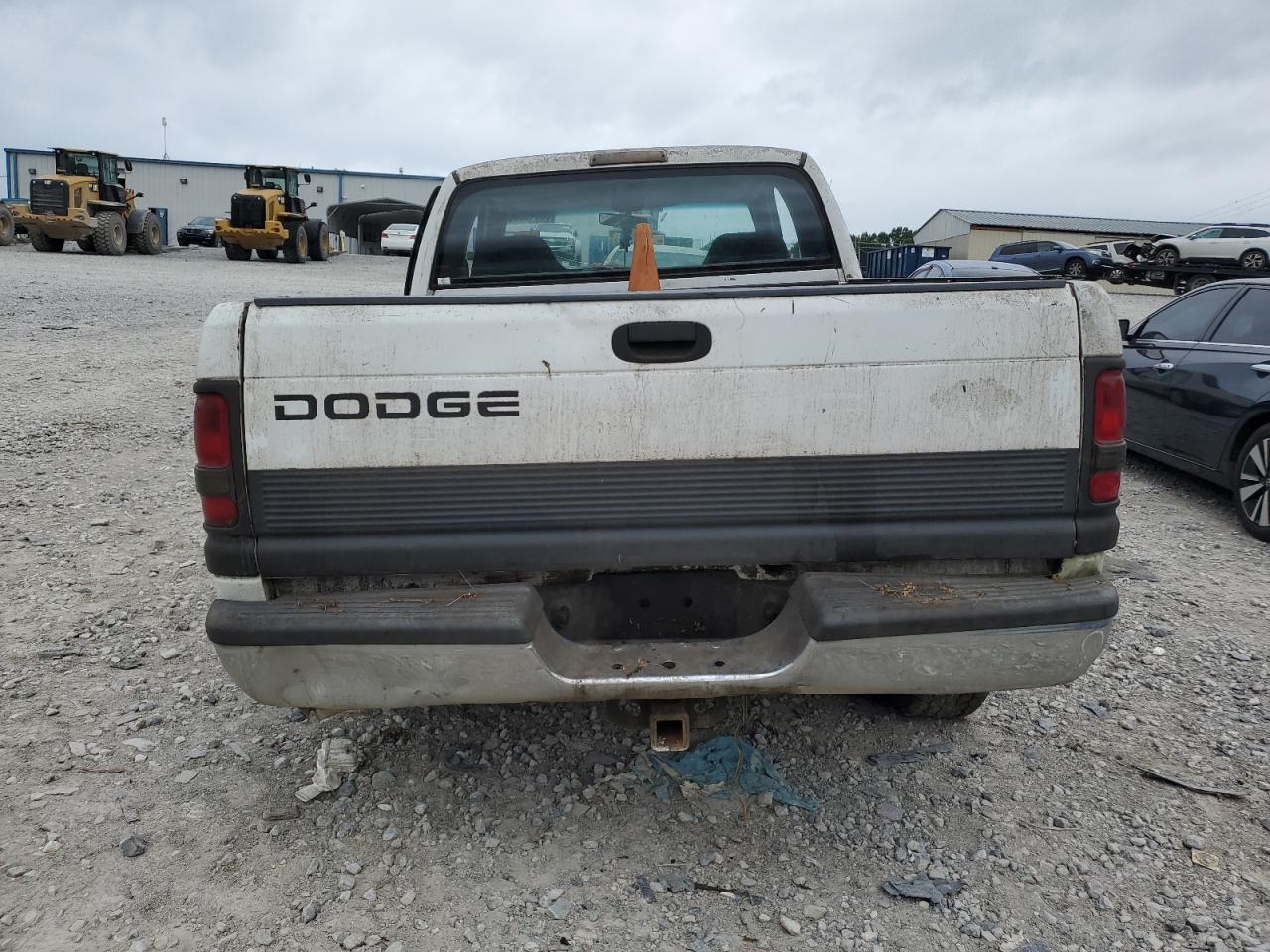2000 Dodge Ram 1500 VIN: 3B7HC12YXYG118017 Lot: 60615085