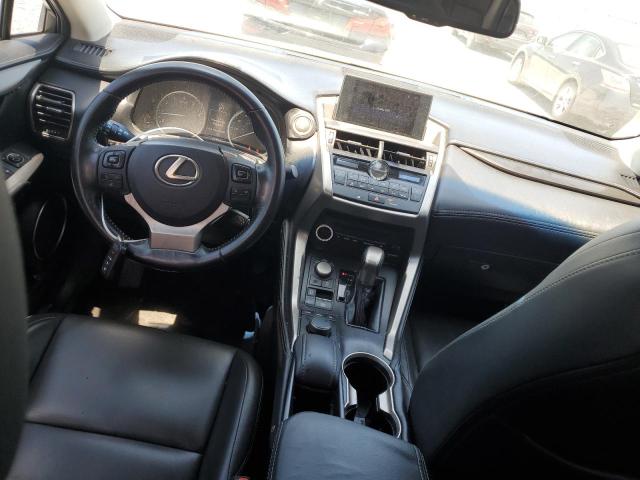 Паркетники LEXUS NX 2017 Белы