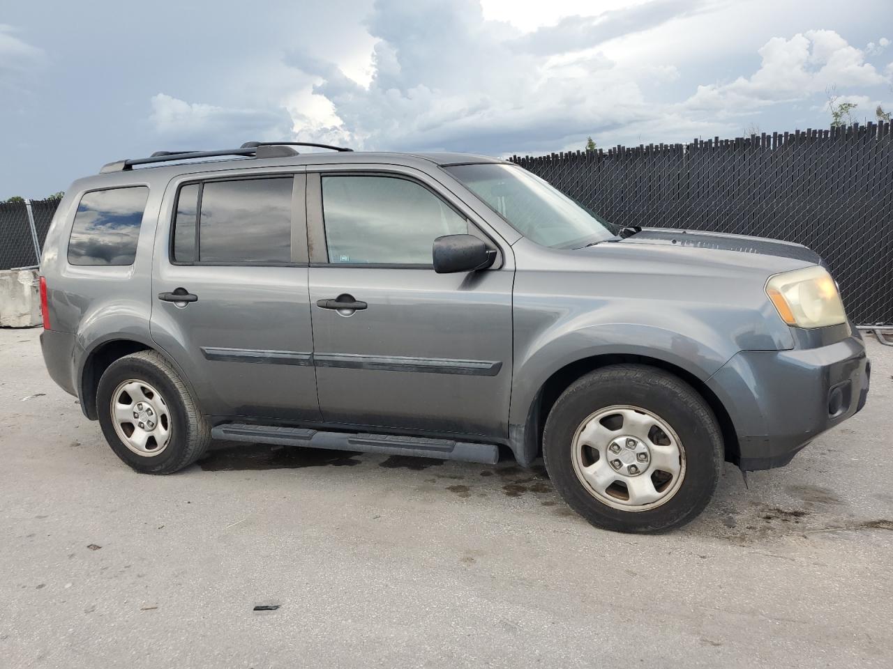 HONDA PILOT 2011 VIN 5FNYF3H20BB027910