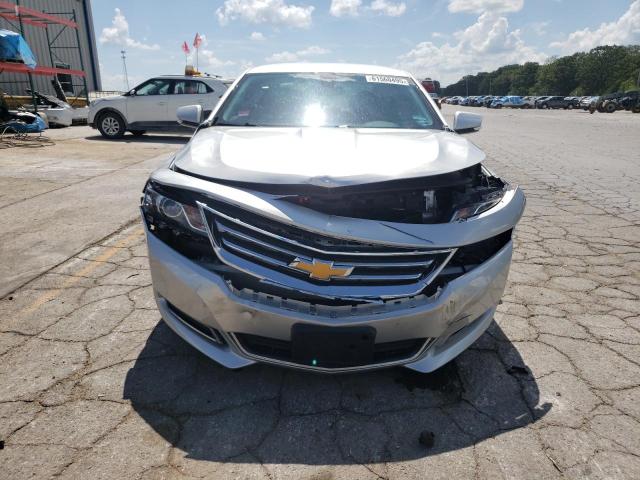  CHEVROLET IMPALA 2018 Srebrny
