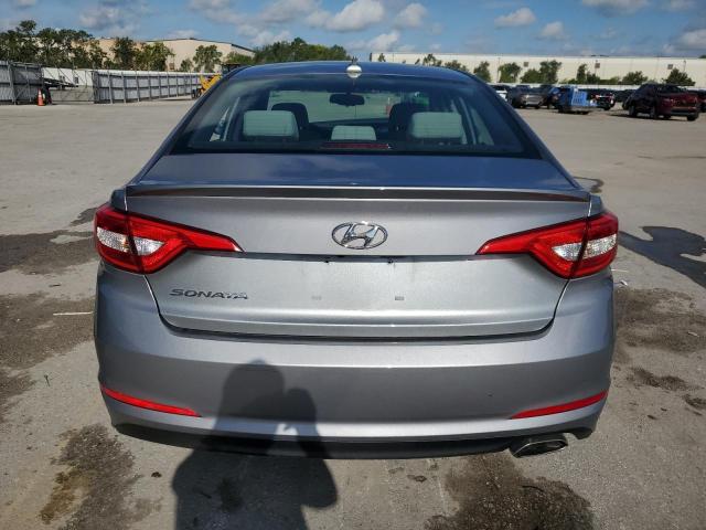  HYUNDAI SONATA 2015 Srebrny