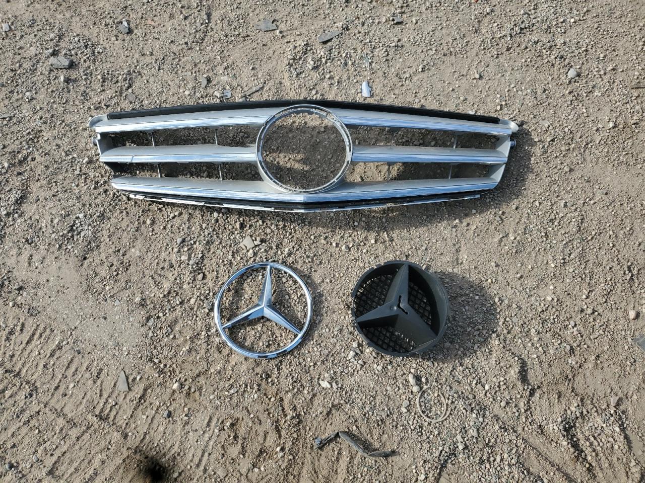 2013 Mercedes-Benz C 300 4Matic VIN: WDDGF8AB5DR272207 Lot: 61687905