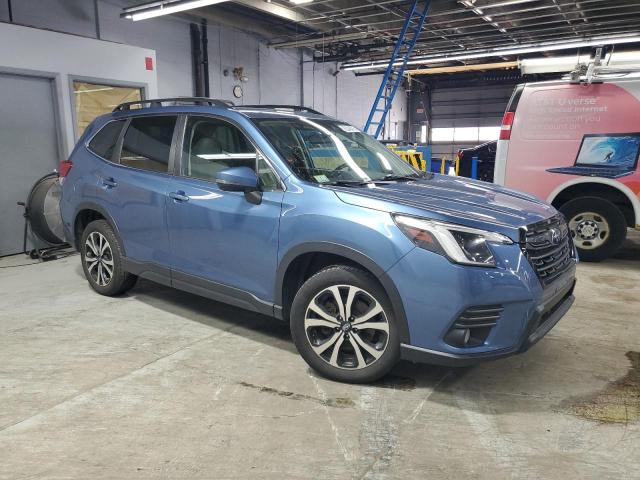  SUBARU FORESTER 2022 Granatowy