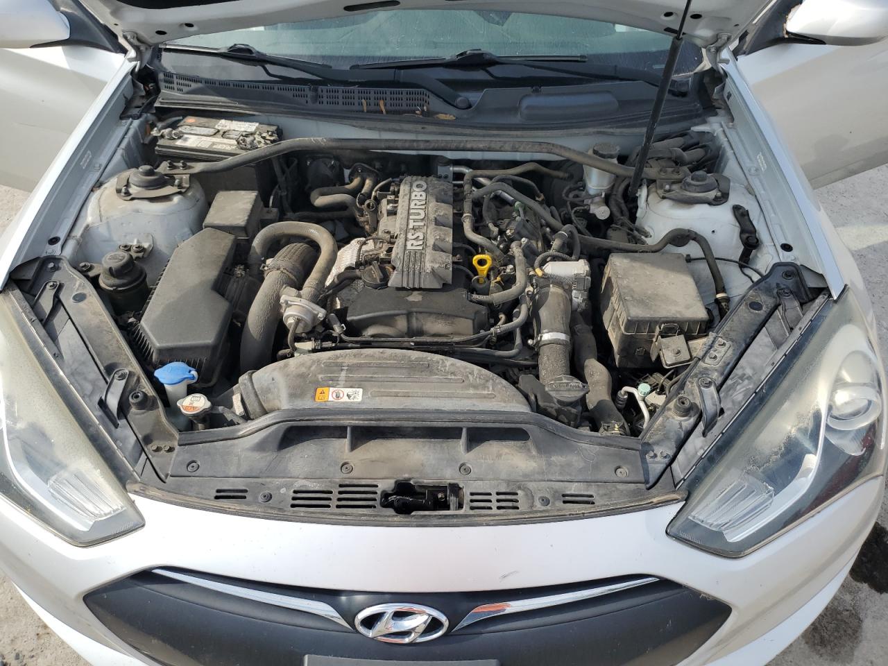 2013 Hyundai Genesis Coupe 2.0T VIN: KMHHT6KD2DU107820 Lot: 61793195