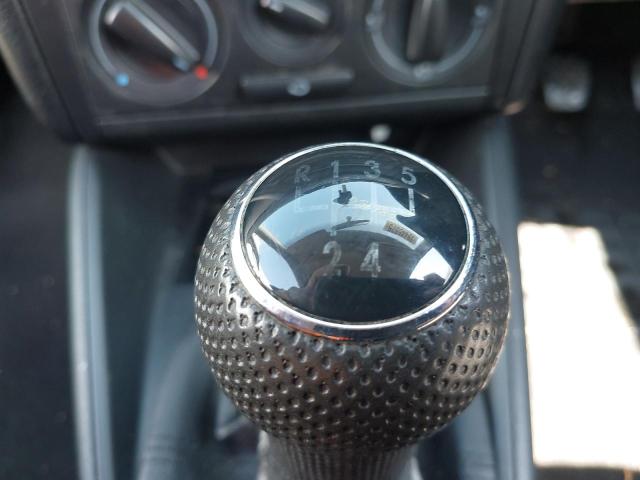 2003 VOLKSWAGEN GOLF S TDI