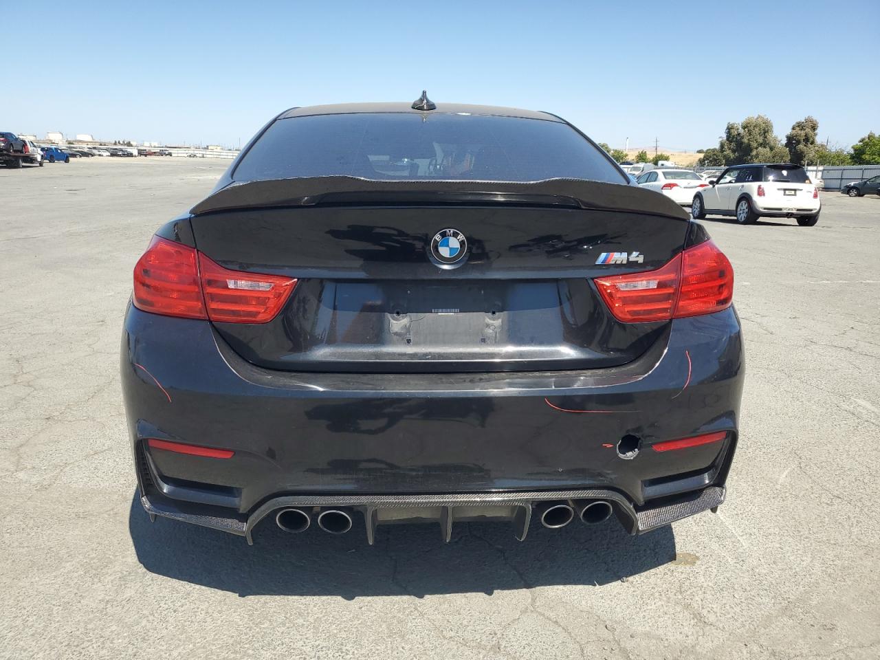2015 BMW M4 VIN: WBS3R9C50FK333819 Lot: 61105565