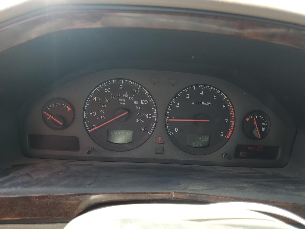 2002 Volvo V70 Xc VIN: YV1SZ58D521053397 Lot: 62514095