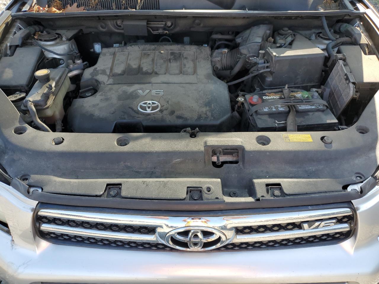 2008 Toyota Rav4 Limited VIN: JTMBK31V985051543 Lot: 61755855