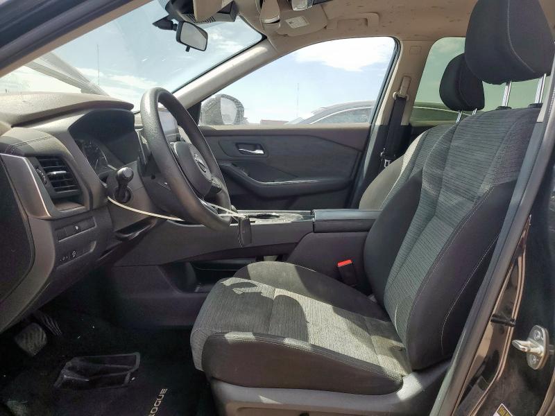  NISSAN ROGUE 2023 Czarny