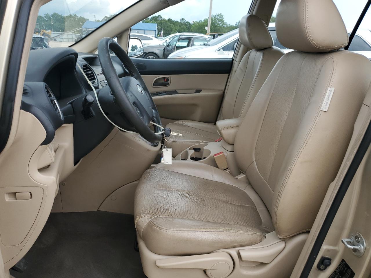 2007 Kia Rondo Lx VIN: KNAFG526777117738 Lot: 60517065