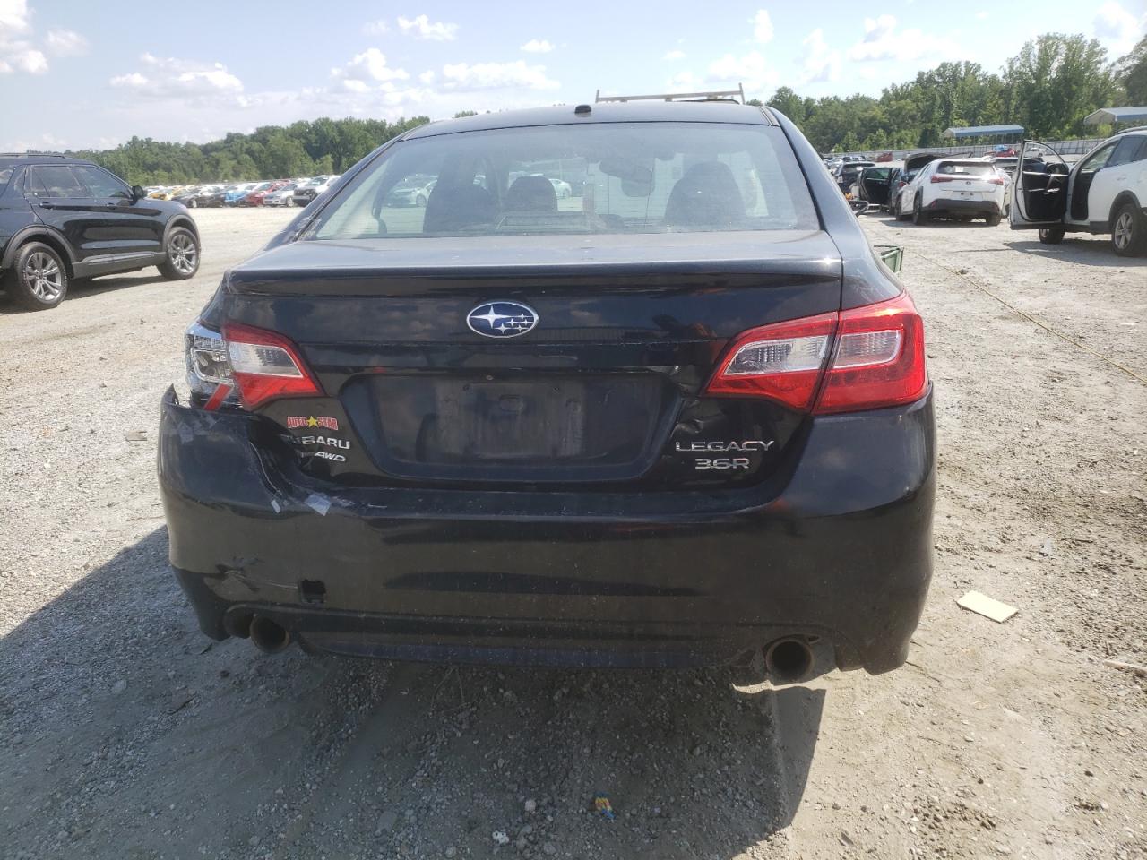 2015 Subaru Legacy 3.6R Limited VIN: 4S3BNEN69F3052285 Lot: 61961095