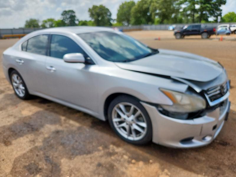  NISSAN MAXIMA 2014 Srebrny