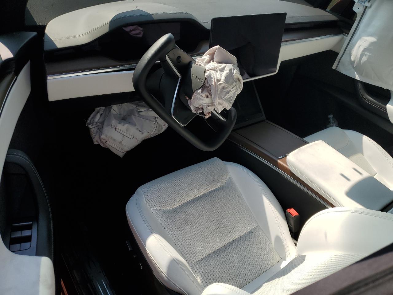 2022 Tesla Model X VIN: 7SAXCAE50NF360011 Lot: 60515945