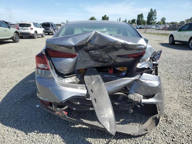  HYUNDAI ELANTRA 2019 Серый