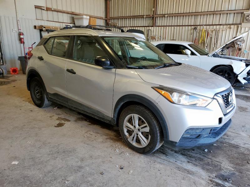  NISSAN KICKS 2019 Srebrny