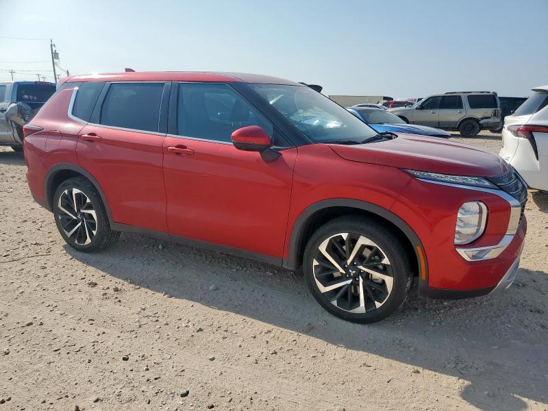  MITSUBISHI OUTLANDER 2023 Красный